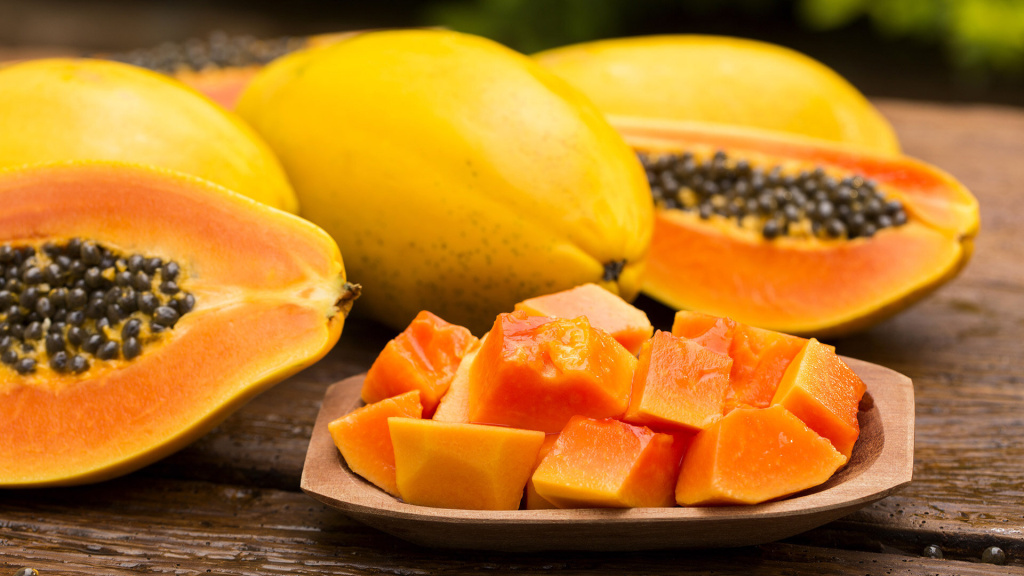 papaya.jpeg papaya.jpeg